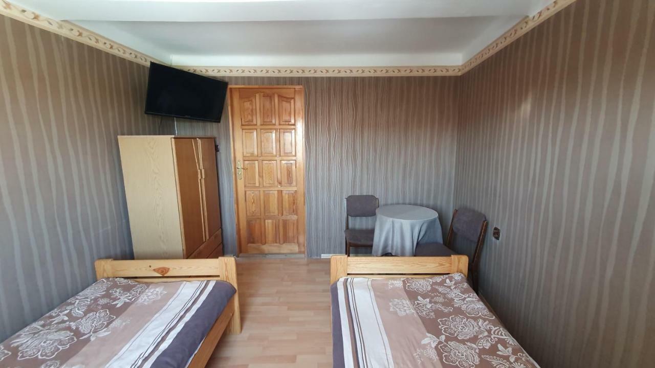 Pokoje Do Wynajecia Piastowska Międzyrzecz Exteriör bild