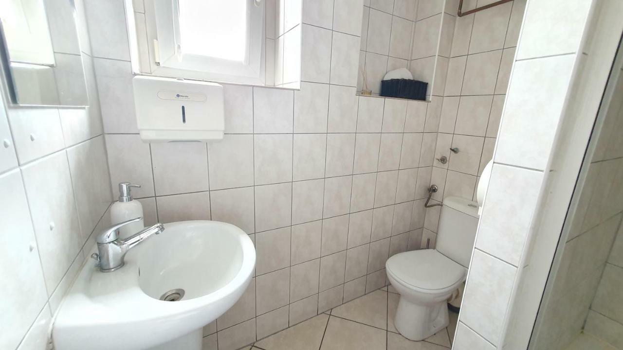 Pokoje Do Wynajecia Piastowska Międzyrzecz Exteriör bild